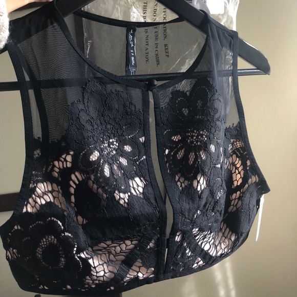 UO Black Lace Bra Top - Picture 6 of 6